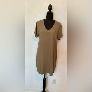 cloth & stone Olive Green V-neck dress